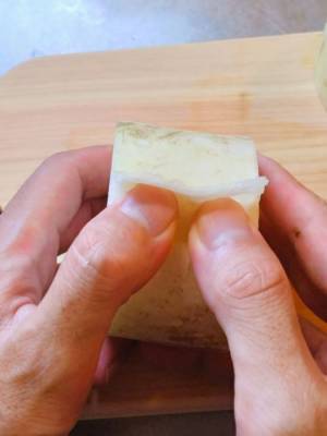 ダイコンのカツラ剥きが驚くほど簡単にできる裏技　「すごい」「やってみたい」