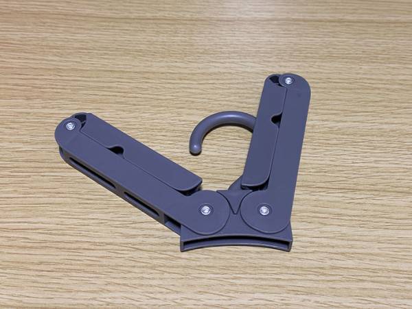 １００均で売られていた便利グッズ　『正体』に「こんなコンパクトになるんか」