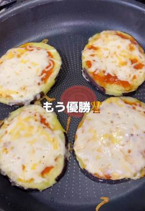 ナス嫌いの息子「う～ま～い～！」　ナスに『アレ』を乗せて焼くと？