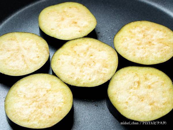 ナス嫌いの息子「う～ま～い～！」　ナスに『アレ』を乗せて焼くと？