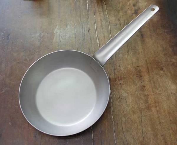 職人「プロにとっては消耗品」　話題の『あのキッチン用具』について聞いたら、驚きの連続！