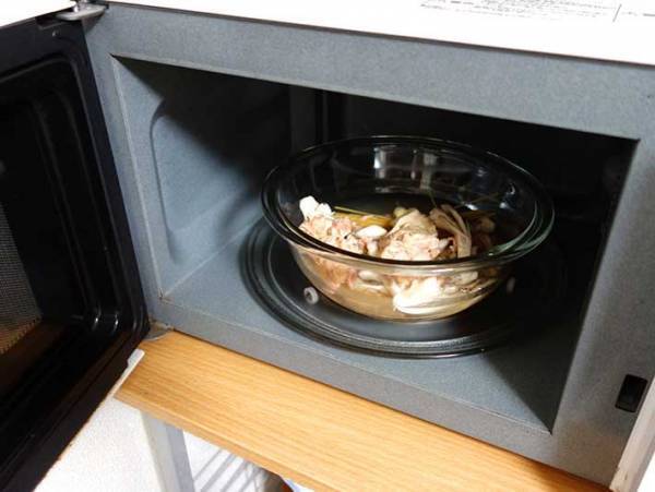 『雪国まいたけ』の会社が公開！　鍋も包丁も使わない『マイタケパスタ』が想像以上の手軽さ