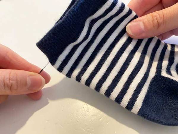 「もうケガしない」「スルスル切れる」　ダイソーの『ペンの形をしたカッター』がとっても優秀