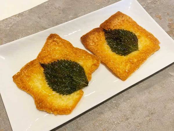 スライスチーズ、どうやって食べてる？　思わぬ２つの使い道に「パリッパリ」「どっちもいい」