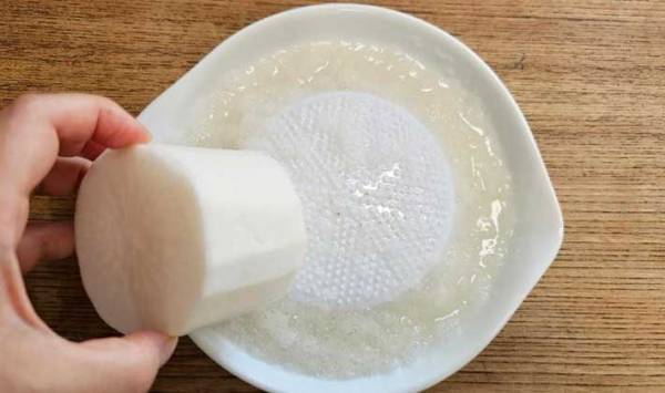 スーパーの肉をアレに漬けて焼いたら？　柔らかすぎて、家族みんなが感動の嵐