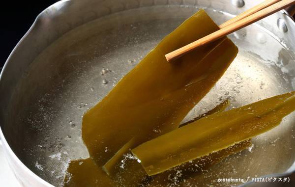 実は簡単！料理がおいしくなる出汁の取り方に「これは試したい」