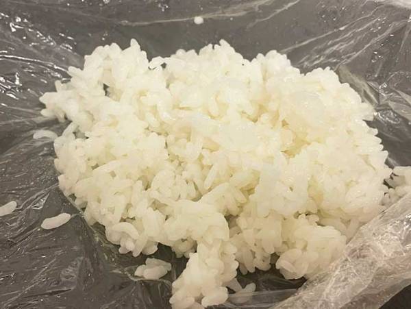 冷凍ごはんを炊き立ての味に？　上手に解凍するコツに「もっと早く知りたかった」