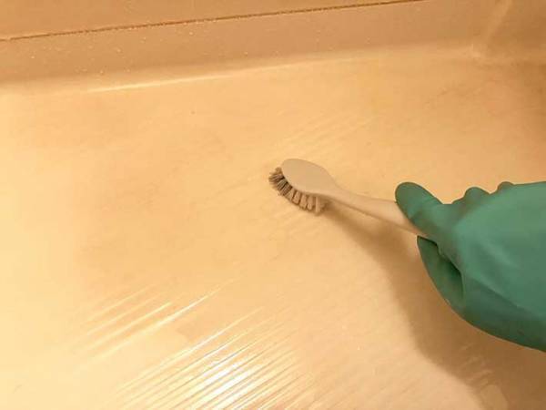 オキシクリーン、棚に眠ってない？　服以外の活用法に「知らなかった！」「これは使える」