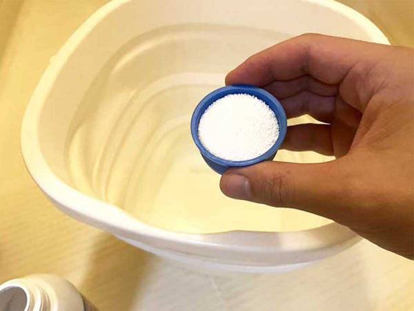 オキシクリーン、棚に眠ってない？　服以外の活用法に「知らなかった！」「これは使える」