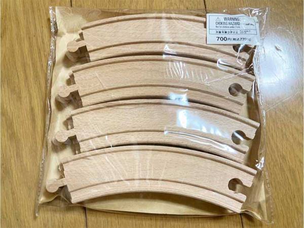 「かわいい」「えっ、安い！」　木でできた『列車のおもちゃ』に大人も癒される