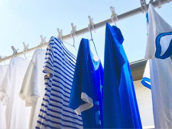 服の色あせは原因が３つ！　知ったら今日からやりたくなる対策とは