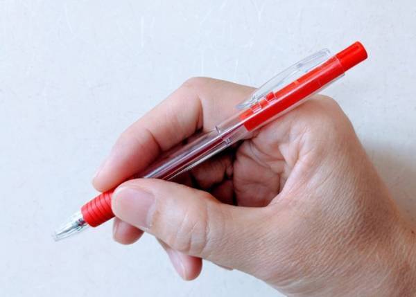 封筒の正しい書き方とは　住所や宛名、敬称の使い分けを解説