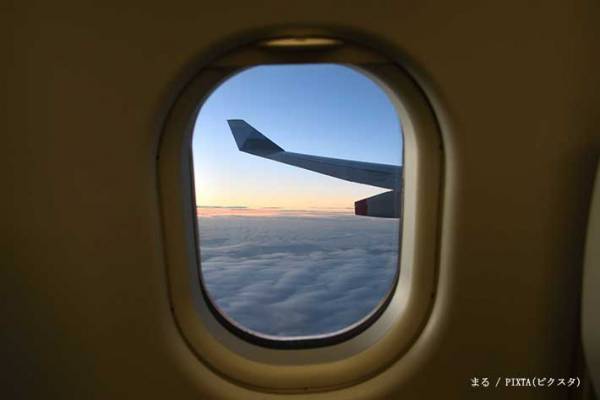 父の位牌と飛行機に…　CAがそっと置いていったものに「もう泣かせないでよ…」「ありがとう」