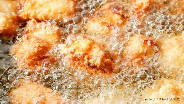 揚げ油は何回使ったら交換すべき？　目安や汚れやすい食材は？