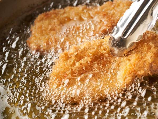 揚げ油は何回使ったら交換すべき？　目安や汚れやすい食材は？