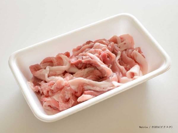 何となく買ってた…！　スーパーで見かける肉の『こま切れ』と『切り落とし』は別物だった