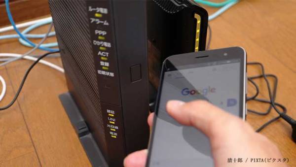 「電波が弱い理由は場所が…」　企業に聞いた『ルーターの正しい置き場所』とは？