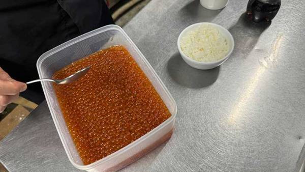 離島に暮らす男性の『卵かけご飯』が最強だった　「うらやましすぎる」「勝ち組のTKG」