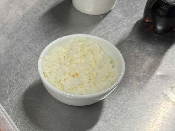 離島に暮らす男性の『卵かけご飯』が最強だった　「うらやましすぎる」「勝ち組のTKG」