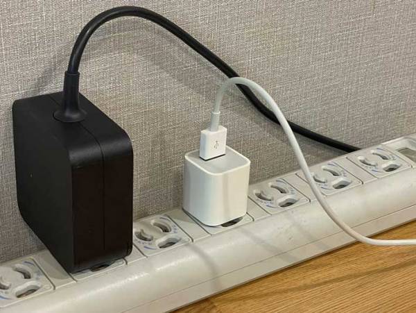 猫の飼い主が部屋でゾッ…　『ある事件』に「本当に危険」「うちも気を付ける」