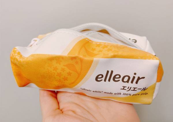 バッグの中でシワシワ…　ポケットティッシュを守れるケースに「これが欲しかった」