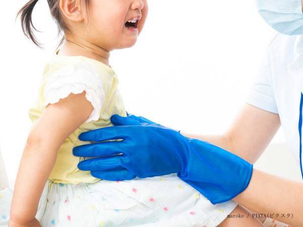 採血を終えた子供　医師にいったひと言に、１６万超えの『いいね』