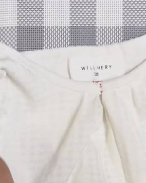 そのまま捨ててない？　襟元がゆるんだ服のリメイク術に「そんな方法が…！」