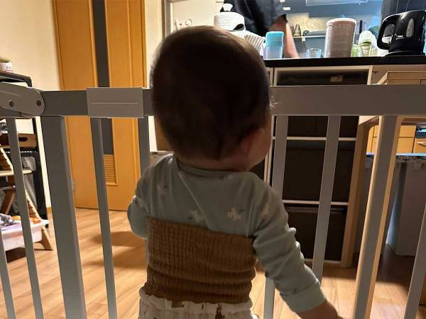 「赤ちゃんの服装、これで合ってる？」→まるであのキャラだと話題に