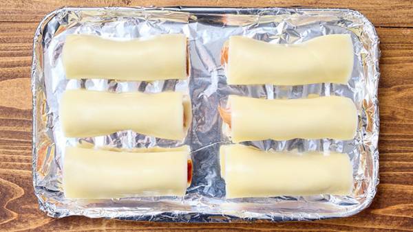 餃子の皮にウインナーを巻いて？　「これは素晴らしい！」「作ってみる」