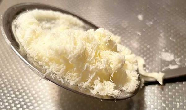 冷蔵庫で硬くなったバターを使いやすくする方法に「超簡単！」「ふわふわ～」