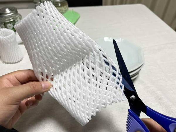 果物を覆う緩衝材　捨てる前の思わぬ活用テクに「めっちゃ使える」「とっておく！」