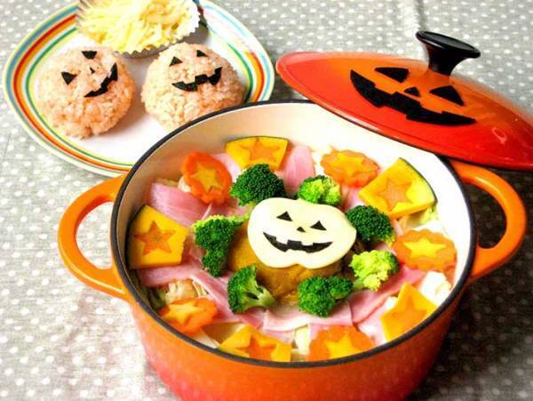 紫キャベツの鍋にギョッ！　ハロウィンにピッタリな鍋レシピに「魔女が作ったみたい」