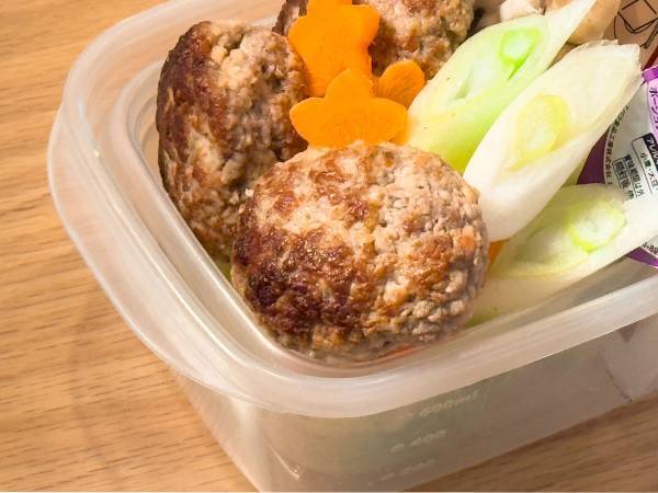 「なかなかワイルド」「これは天才」　会社に持って行く弁当、こんな方向もありだった！