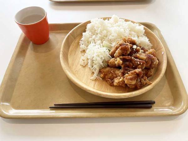 学食研究会「心地のいい空間です」　地味なイメージの『学食』が今、思わぬ進化を遂げていた