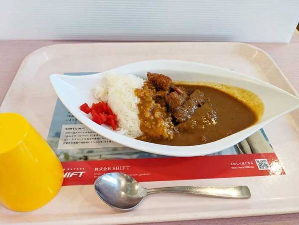 学食研究会「心地のいい空間です」　地味なイメージの『学食』が今、思わぬ進化を遂げていた