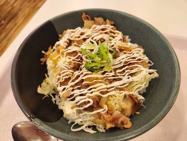 学食研究会「心地のいい空間です」　地味なイメージの『学食』が今、思わぬ進化を遂げていた