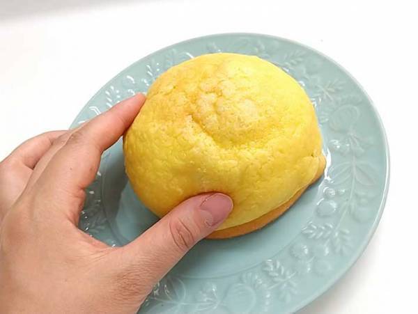 冷凍できるって、知ってた…？　買いすぎた菓子パンの保存方法が、簡単で超助かる！