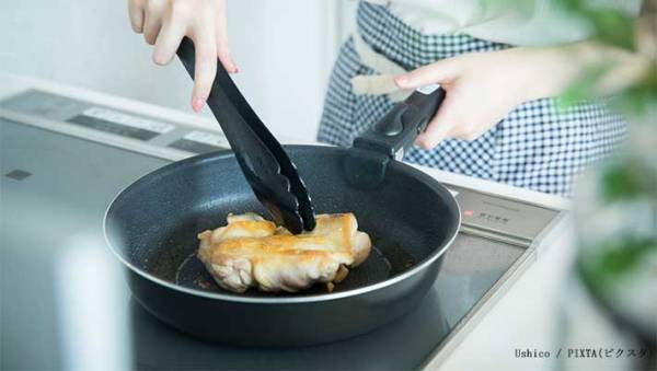 テフロン加工フライパン、どう手入れする？　『長持ちのコツ』を老舗料理道具店に聞いた