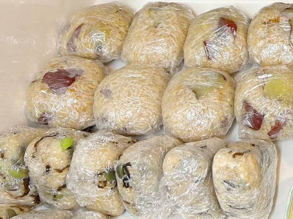 休日を満喫する飼い主と猫　違いが分かる写真に『いいね』集まる