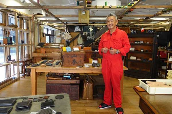 「知らなかった！」　革製品の値段の差はなぜ生まれる？　老舗に聞いてみた！