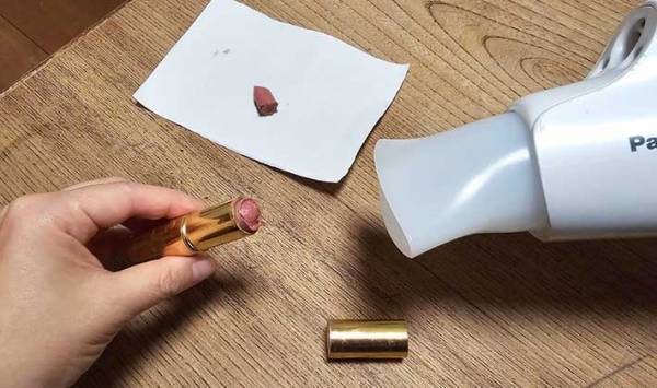 折れてしまった口紅を簡単に直す方法とは？　「これは朗報」「もう捨てない」