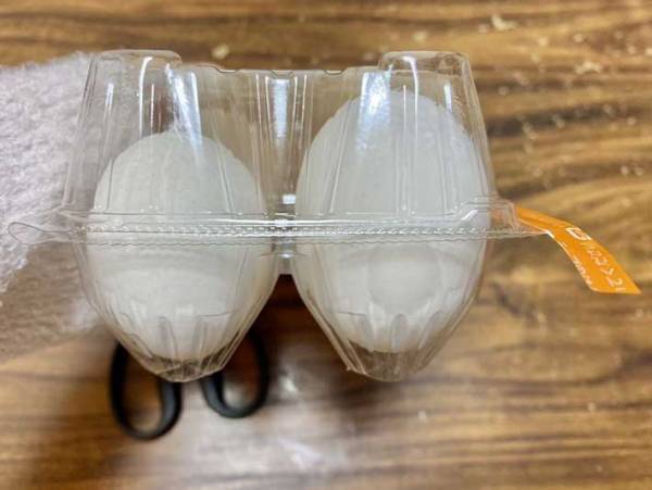 もうパカパカしない！　卵パックの意外な開け方に「ちょっと感動」「収納バッチリ」