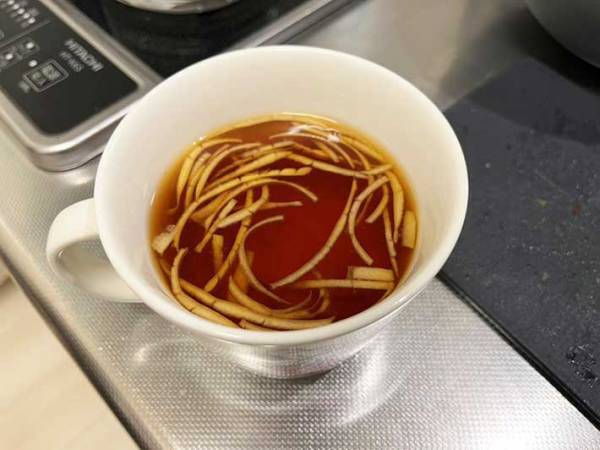 リンゴの皮があったらやってほしい！　秋のティータイムにおすすめの活用術