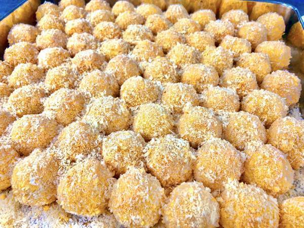 揚げ物で『上手に衣を付ける方法』　シェフの教える簡単４ステップが？