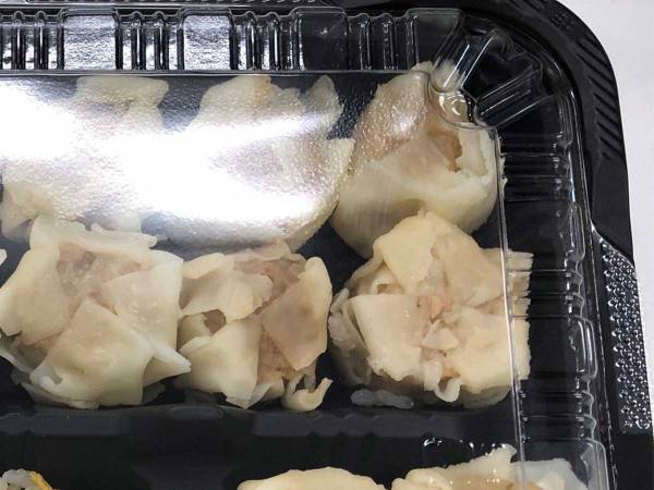 「吹いた」「非の打ち所がない」　男性が購入した『シュウマイ弁当』が、ネットで話題に