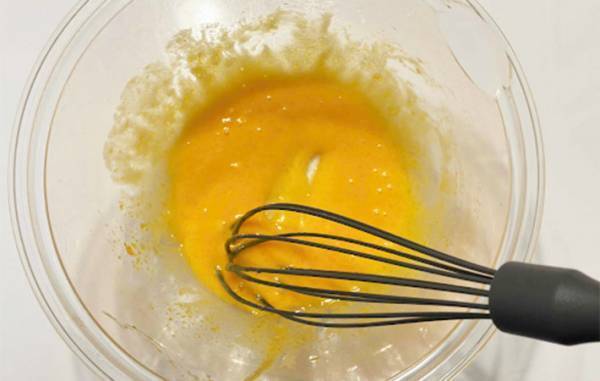 卵とアレでマヨネーズを即席で作る方法に「簡単すぎてビックリ」「切らしても安心」