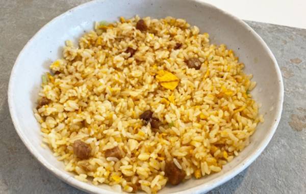パッケージに記載のない、まさに裏技！　ニチレイが教える『冷凍炒飯の温め方』に感動