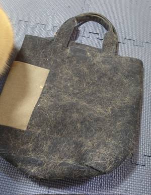 「夫のバッグが職人によってリメイクされた」　結果に吹き出す人が続出