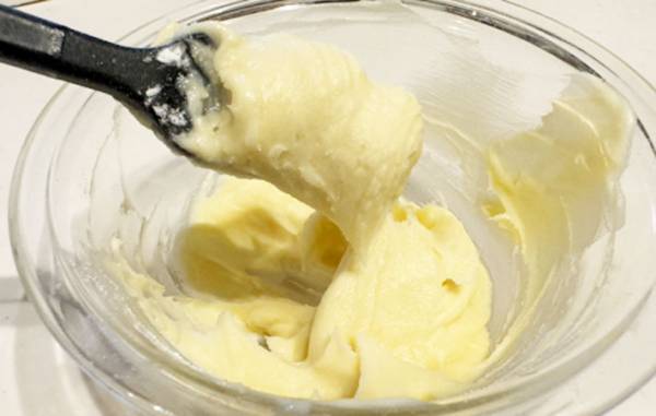 市販のルウを使わずにホワイトシチューを作る方法に「え…おいしすぎ」「とろみが！」