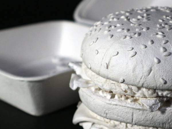 モノクロ写真のビッグマック、実はコレ…　正体に称賛の声「素晴らしい！」